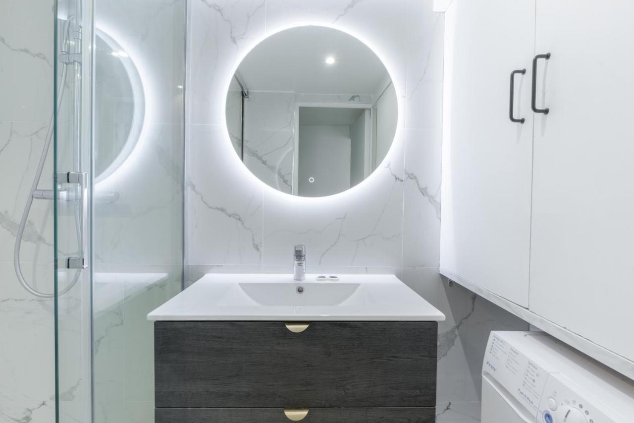Home Suite Home Grands Boulevards - 42 Parijs Buitenkant foto